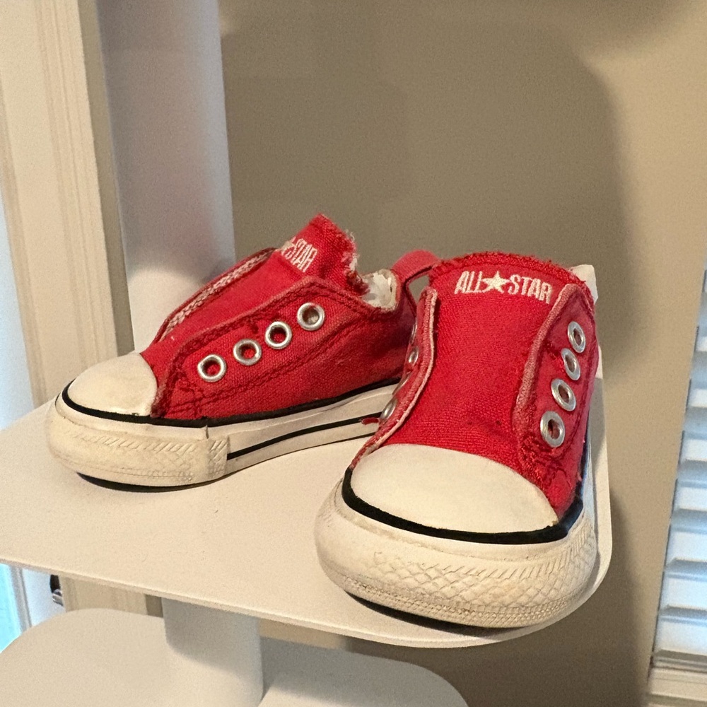 Converse All Star Red Unisex Boys Girls Toddler Sneakers Velcro Design Size 3